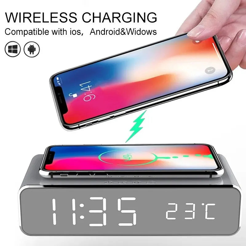 Wireless Charger Time Alarm Clock LED Digital Thermometer Earphone Phone Chargers Fast Charging Dock Station for Iphone Samsung